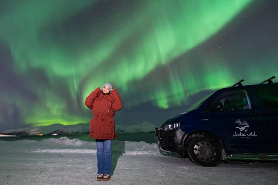 Tromsø: Small-Group Northern Lights Chase by Van with Photos - Key points to know before you book