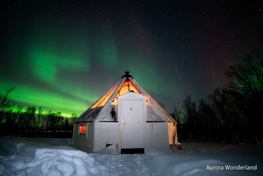 Tromsø: Snowmobile Tour with Aurora Crystal Lavvo Stay - The 60 to 90 minute ride through Lyngen