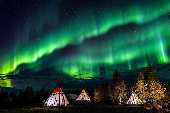 Yellowknife 4D3N Aurora package– Chinese Tour (No Hotel) - Day 2: Yellowknife sights before an outdoor aurora hunt