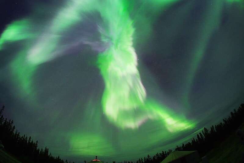 Yukon: Aurora Borealis Late Night Viewing Tour - Weather, clouds, and the risk of no aurora